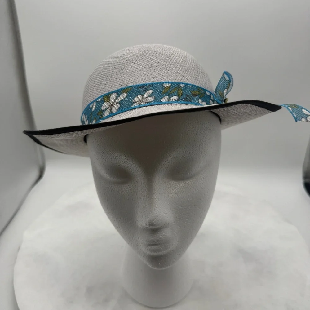 Little Girls Chic Gray and Blue Hat with Polka Dot Ribbon 2-3T